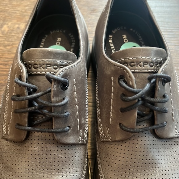 Rockport Men's Classic Break Wingtip Oxford size 8.5 - Picture 12 of 16